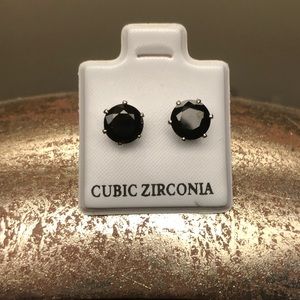 NWOT Onyx Cubic Zirconia Earrings-never worm